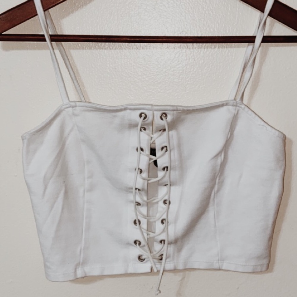 White crop top